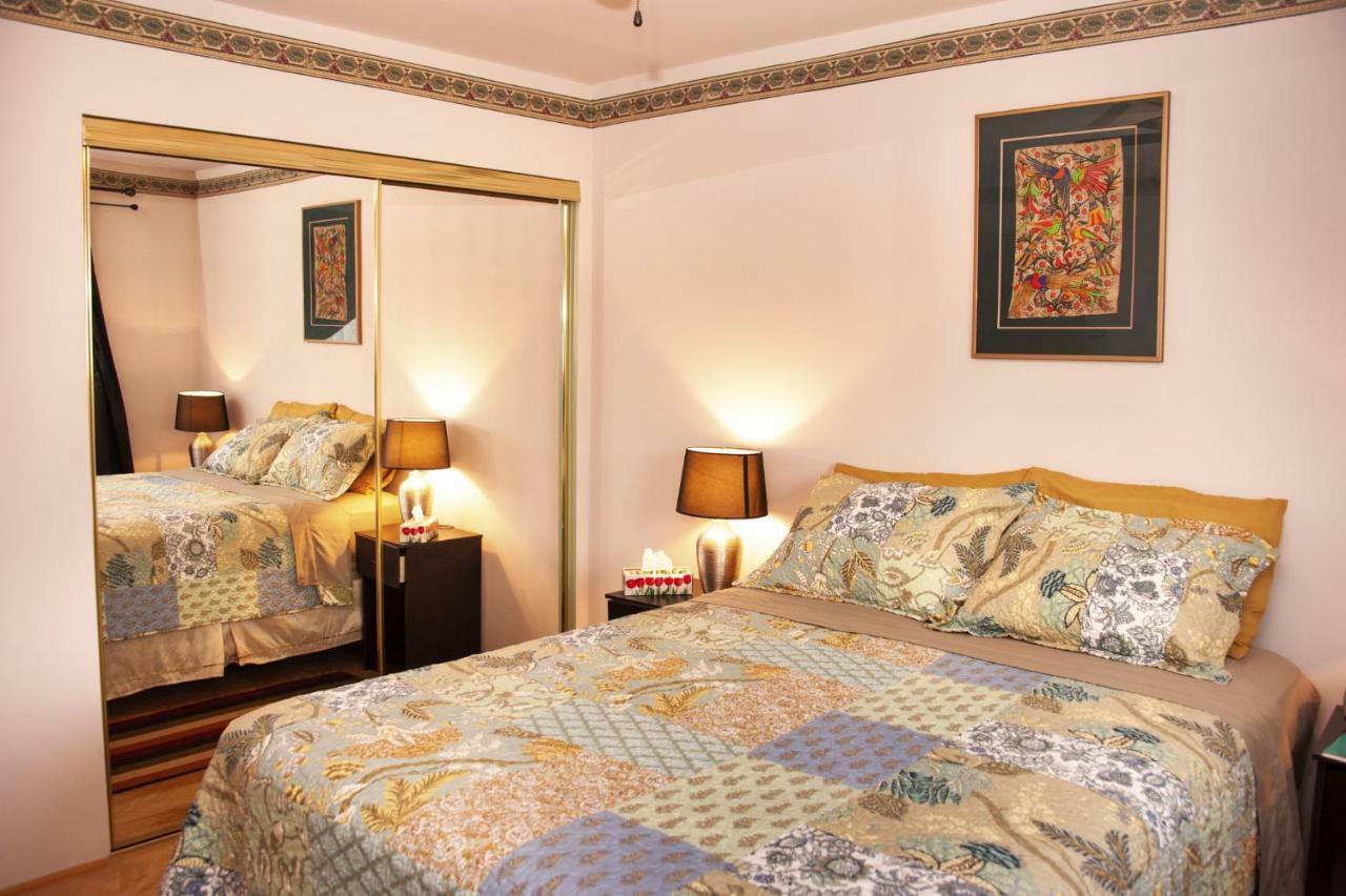 Tiga Bed And Breakfast Yellowknife Esterno foto